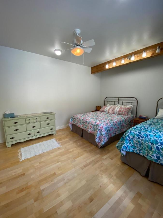 Frenchy'S Adventure Bed And Breakfast Anchorage Quarto foto