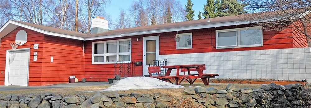 Frenchy'S Adventure Bed And Breakfast Anchorage Exterior foto